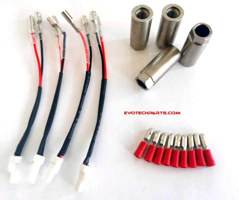 Turn signal adapter kit for turn signal with M8 fastening thread